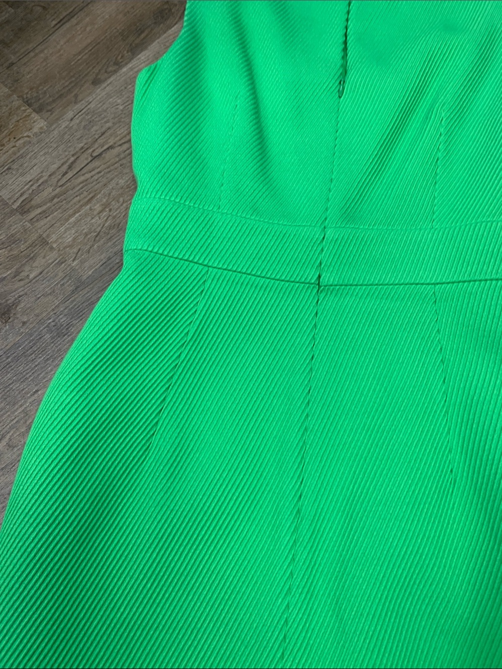 Milly of New York Neon Green Sleeveless Sheath Dress with Gold Chain Belt - Picture 5 of 5